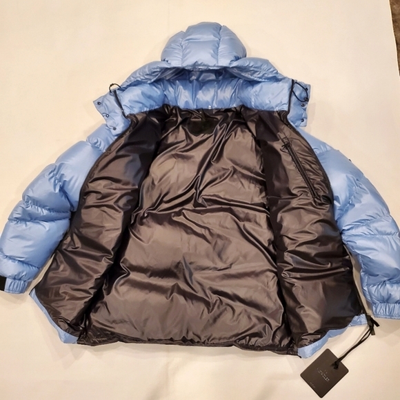 NWT$1,860 MONCLER Yonne Zigzag Channeled Blue Down Puffer Jacket Coat Sz 4 (XL) - Picture 9 of 16